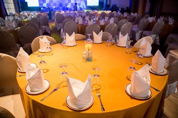08-certa-table-setting-02